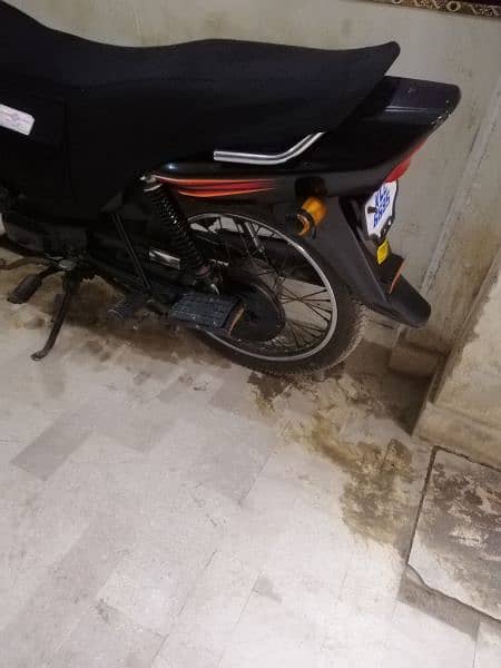 Honda 100 Pridor for sale model 2018 first owner on my name 4