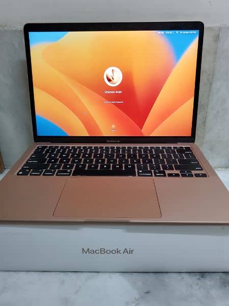 Macbook Air Gold M1 with 3 months Official Warranty Scratchless 10/10 2