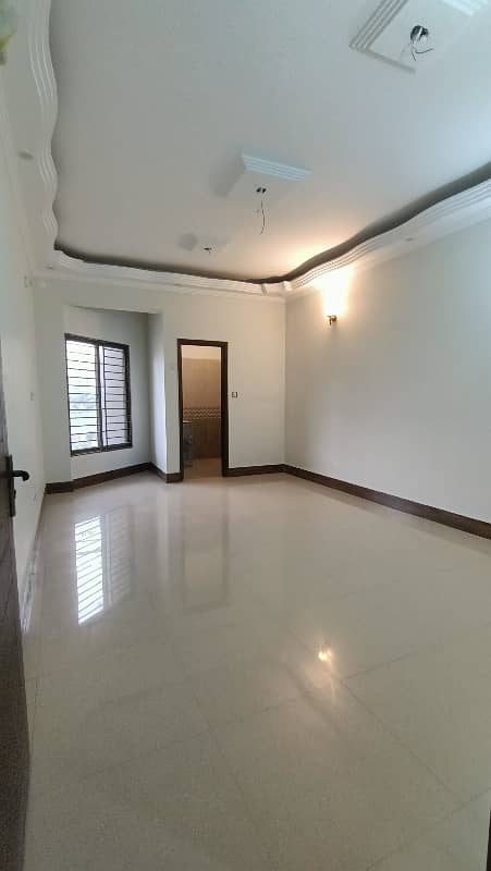 240 Square Yard Double Story Bungalow Available For Sale In Gulistan E Jauhar 12