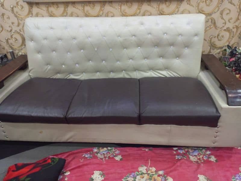 5 Seater sofa set 4