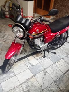 YAMAHA YB 125Z 2021 FOR SALE IN JUST LIKE NEW CONDITION