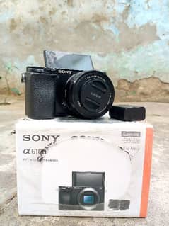 Sony a6100 body with kit lens