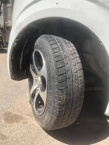 alloy rims+ tyres 14 inch for sell new just 3 months used 5