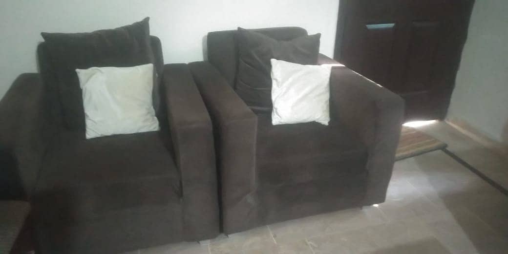 7 Seat Sofa Set With Center Table 0
