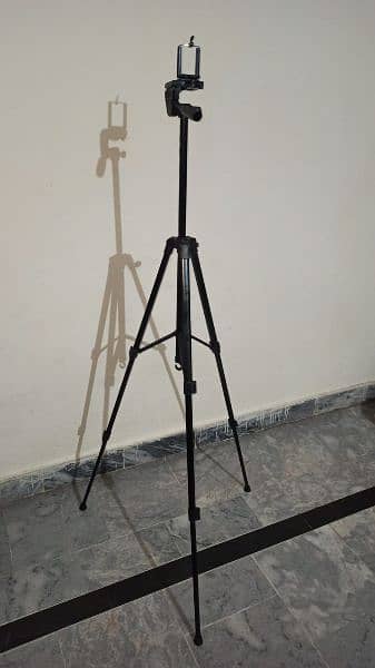 330A professional Tripod Stand For YouTuber TicTok Videos 2
