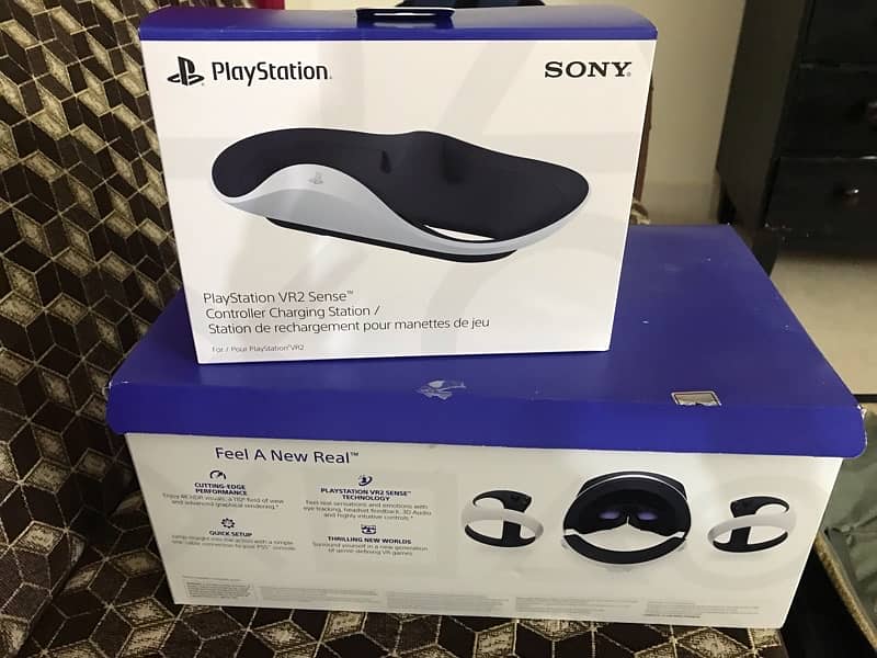 PSVR 2 with brand new charging station 1