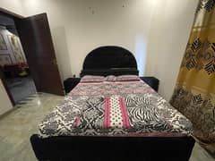 king Size bed Black poshis  WITHOUT MATTRESS