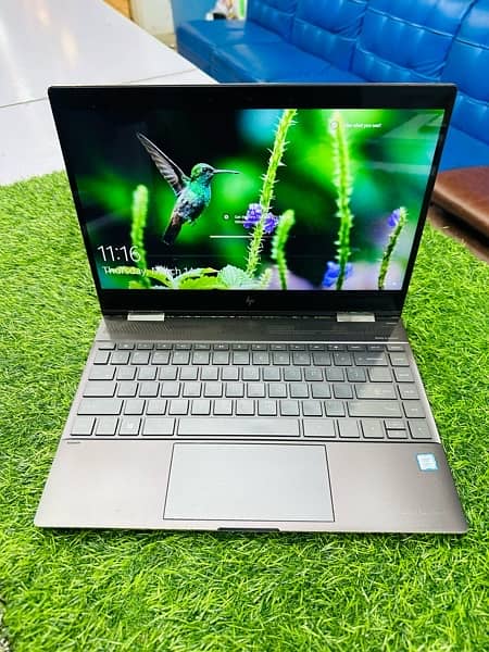 HP SPECTRE 13 (GOLD PLATE) Core i7 8th Generation (512gb) NVME SSD 4