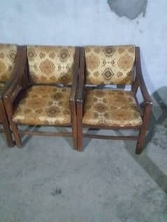 4 sofa chairs
