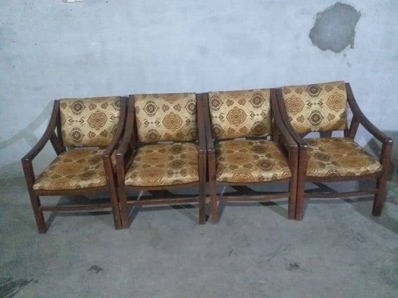 4 sofa chairs 3