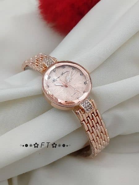 ladies watches contact me on whatsapp 03009478225 3