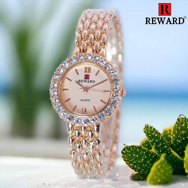 ladies watches contact me on whatsapp 03009478225 8
