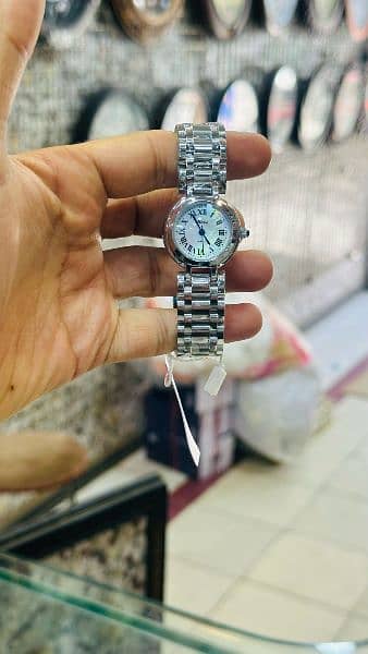ladies watches contact me on whatsapp 03009478225 14