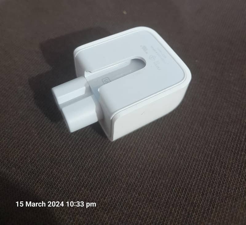 Macbook pro charger 3