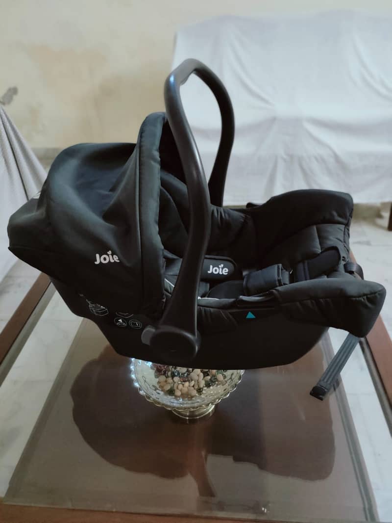 Baby car seat / Car seat / Carry cot / Swing for sale 7