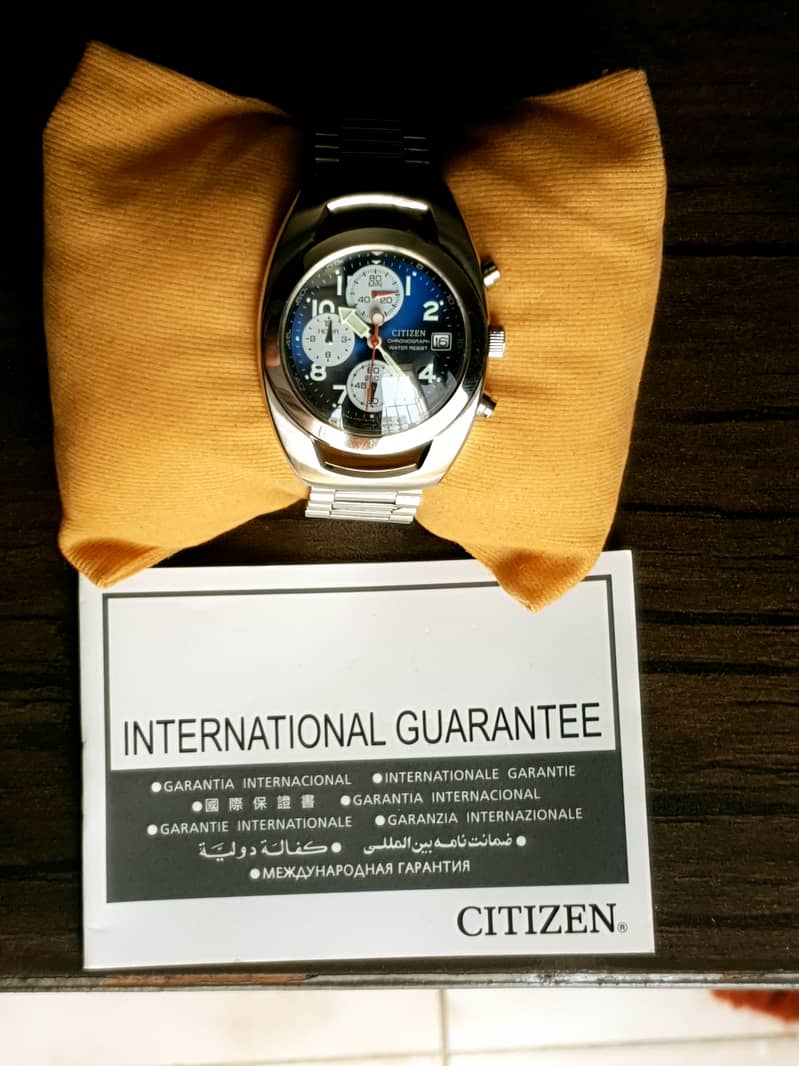 Rare Vintage Citizen WR100 0510- S91085 Chronograph Watch (Almost New) 1