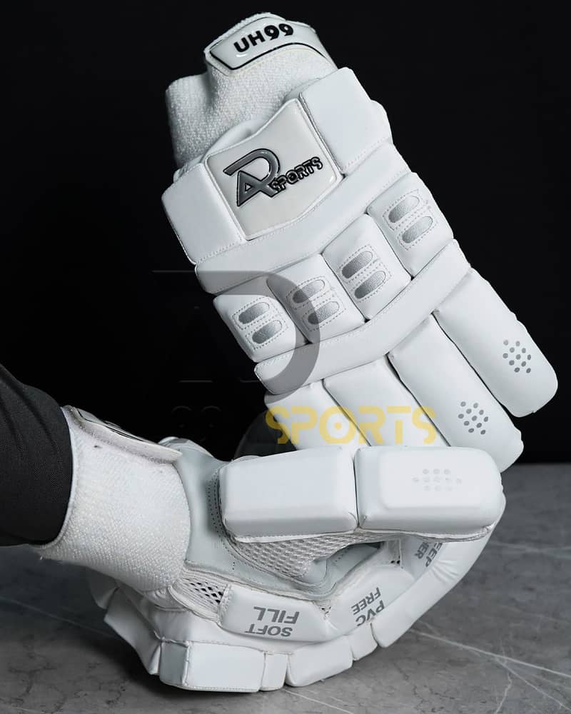 Cricket batting gloves/ sports gloves 3