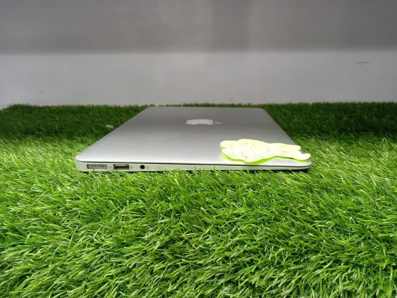 MacBook Air 2012 4