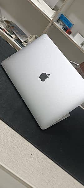 Apple MacBook air 2018 13" 8