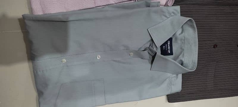 Preloved men shirts available in reasonable price 5
