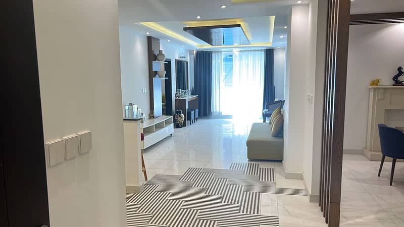 THE GATE 2 Bedroom Size 1300 Sft Apartment On Investors Price For Sale 3