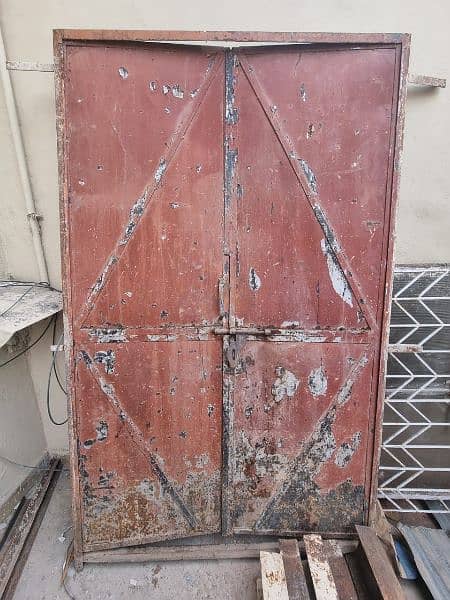 STEEL, GATE, WINDOW 0