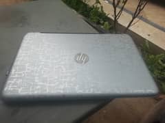 Laptop HP-15 Pavilion Core i5 4th Gen 4 GB 500GB 0