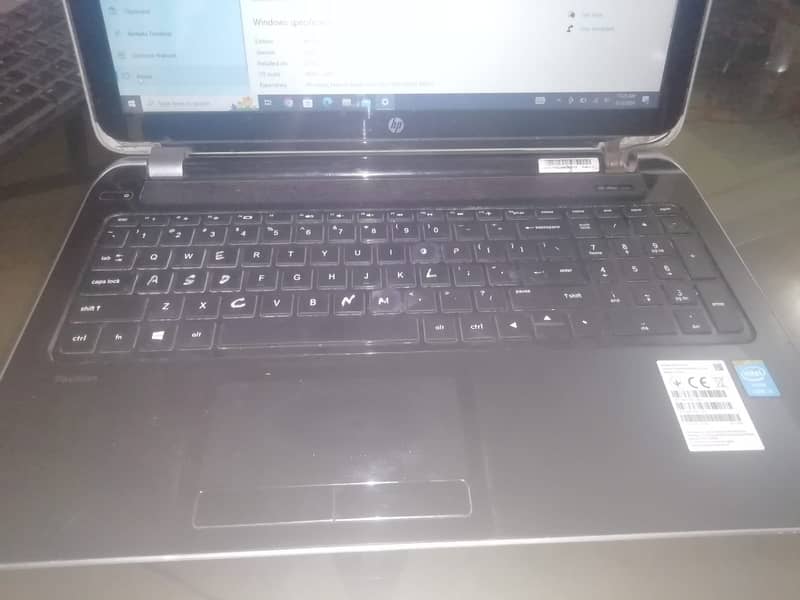 Laptop HP-15 Pavilion Core i5 4th Gen 4 GB 500GB 1