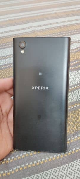Sony Xperia L1 4