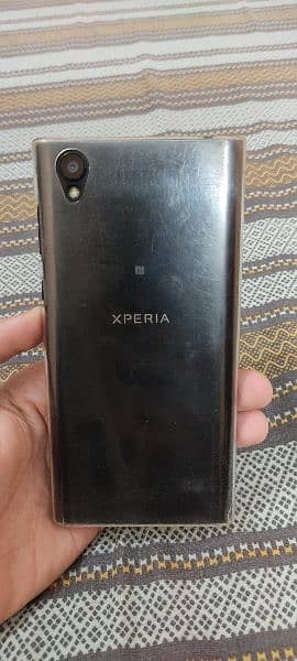 Sony Xperia L1 6