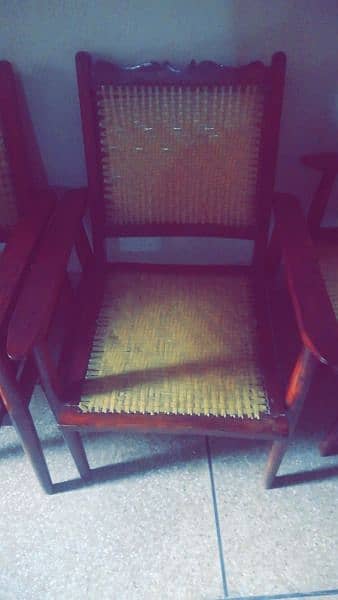 Tali wood 6 chairs contct number 03054764901 1