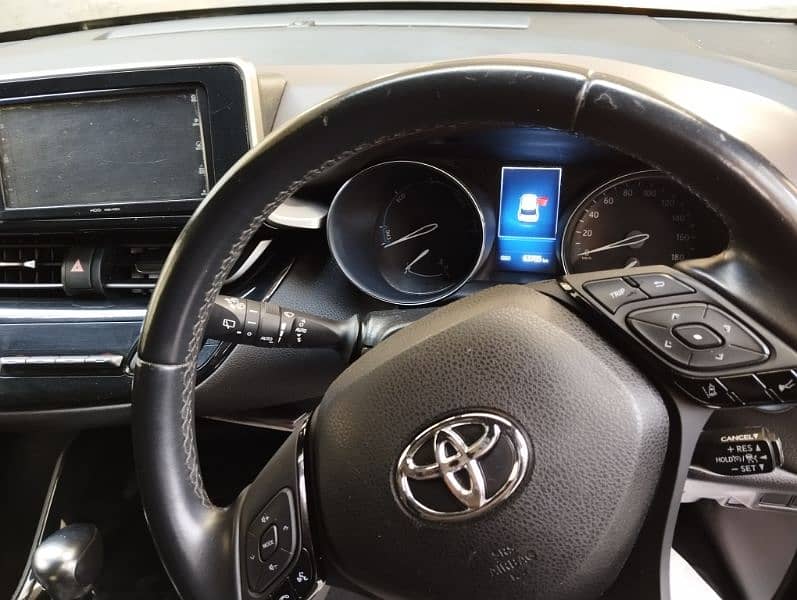 Toyota CHR fresh import hybrid with verified auction sheet 15