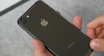 iphone 8, 128gb, black color, Pta approved. 0