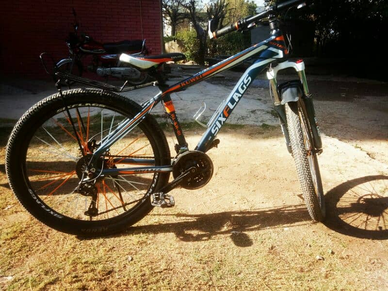Mountain Bicycle With Hydrolic gear 0