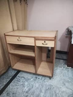 Computer Table with drawers