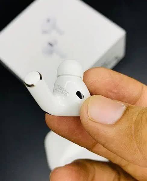 AirPods  Pro  2nd generation new hain 0