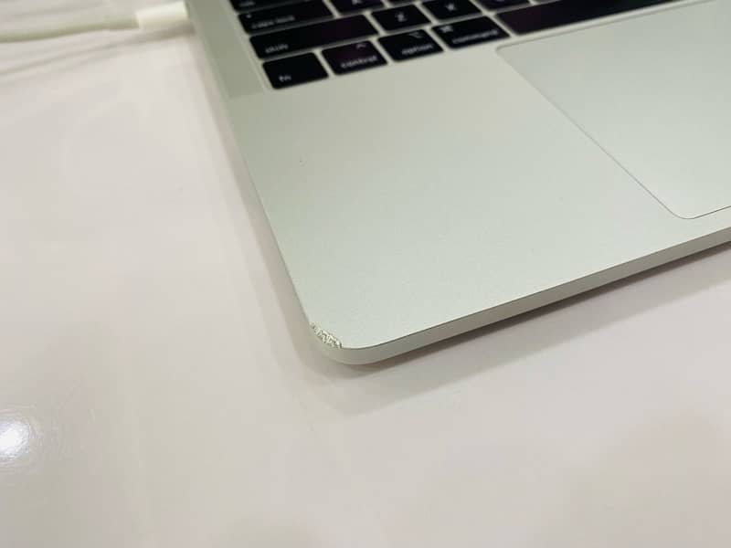 Macbook pro 2019 Touchbar 7