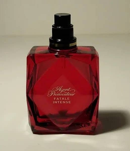 this perfume pregnance is Spicy and floral oriental. 2