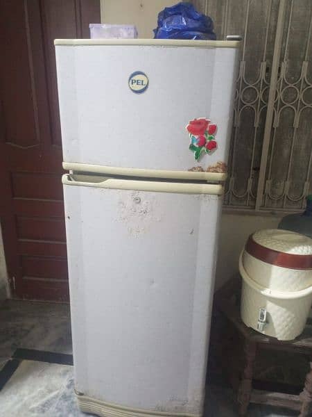 Pel Refrigerator Medium Size 0