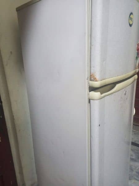Pel Refrigerator Medium Size 1