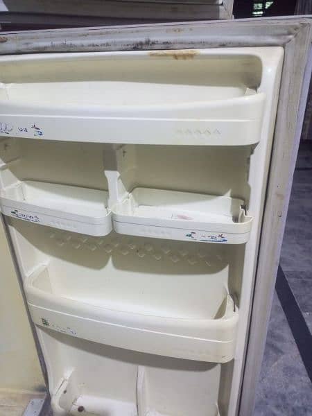 Pel Refrigerator Medium Size 5