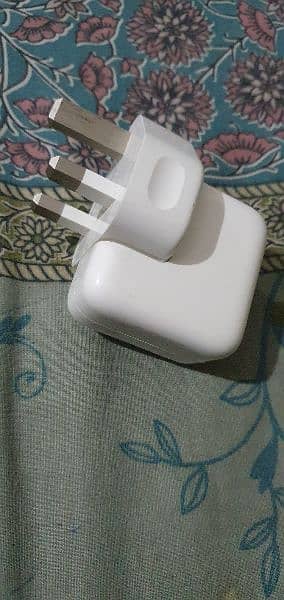 Iphone Fast Charger 10/10 Available 1
