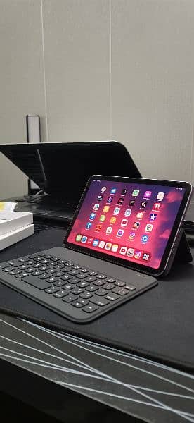 Ipad mini 6 with keyboard case and pencil 4