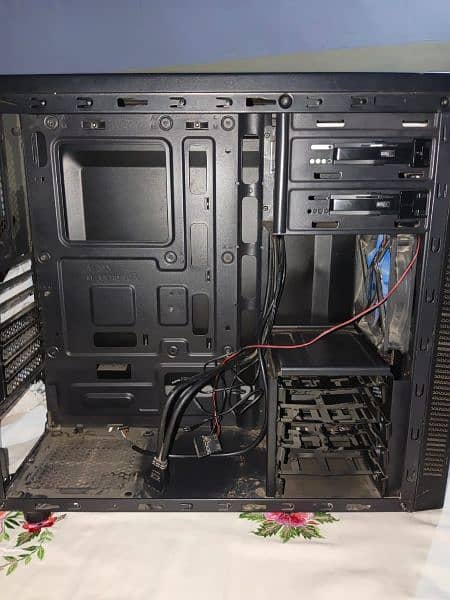 PC Casing 1