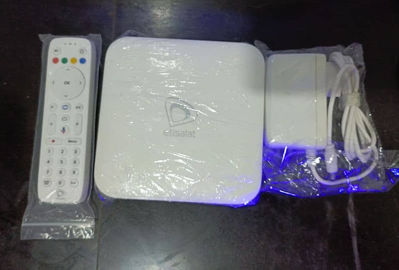 Etisalat Smart tv box Orignal 2