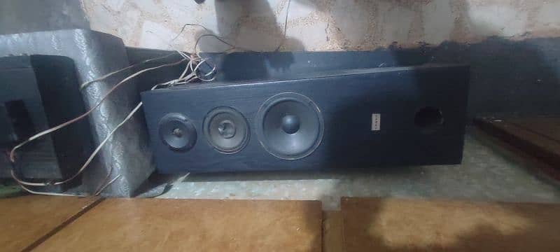 amplifier and woofer sale 3