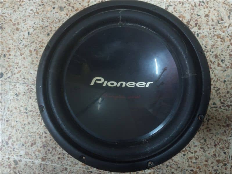 Pioneer 12" TS-W309S4 Champion Series Woofer 2