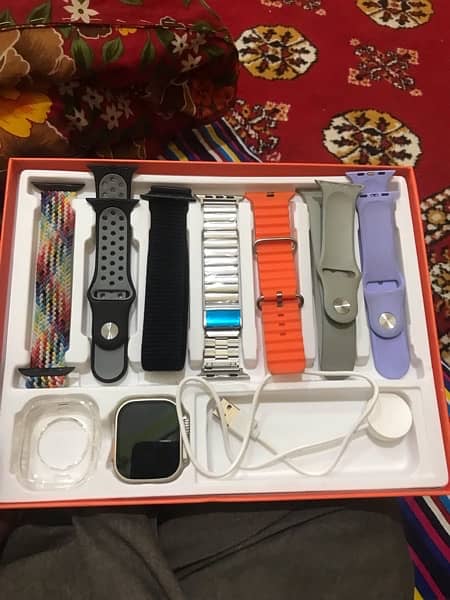 Y20 series watch ultra mobile connected 10/10 condition 11