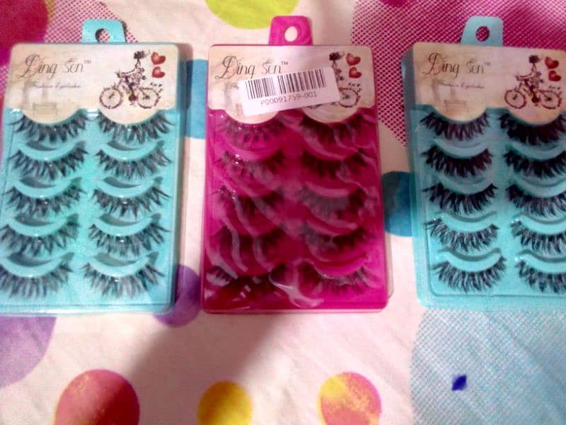 Eye Lashes Available for Sale 0