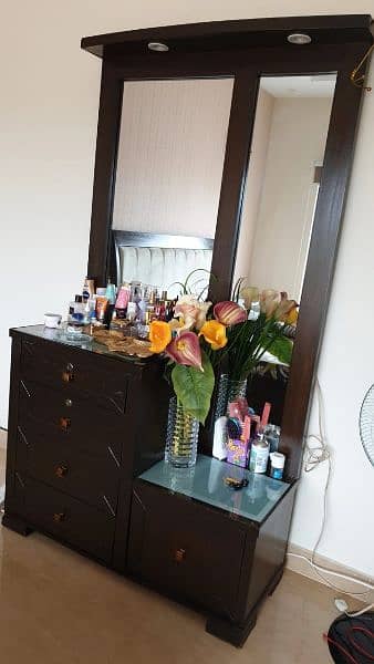 Dresser with Dual Mirrors 1